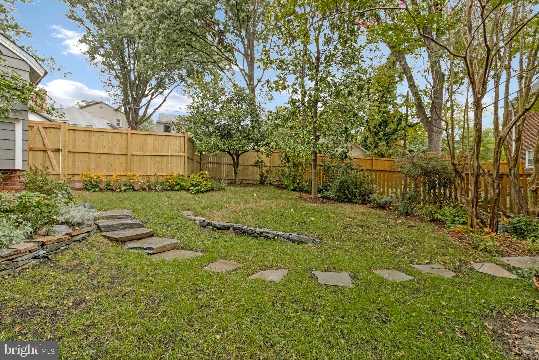 2921 LEGATION STREET NW