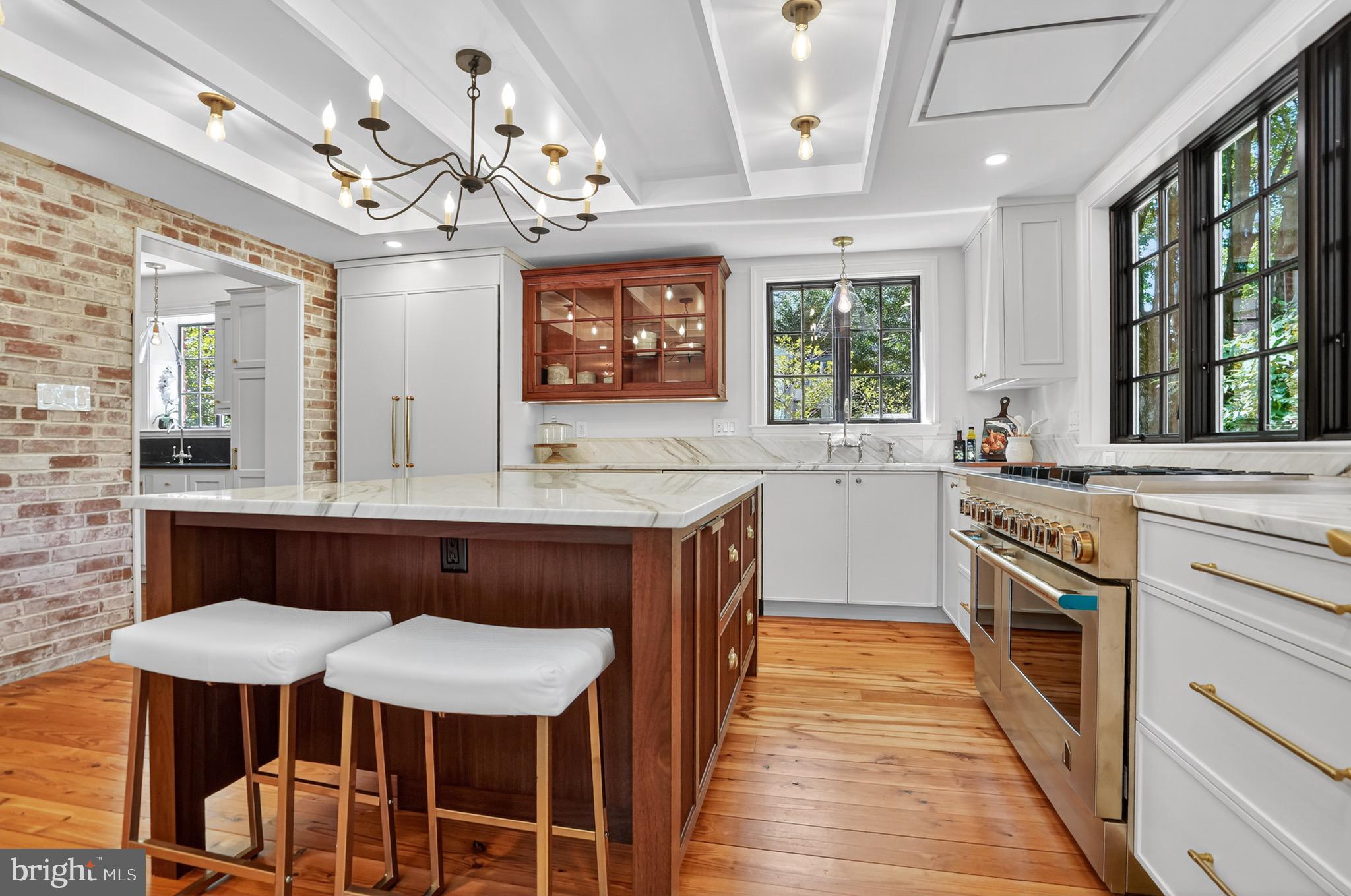 2921 LEGATION STREET NW