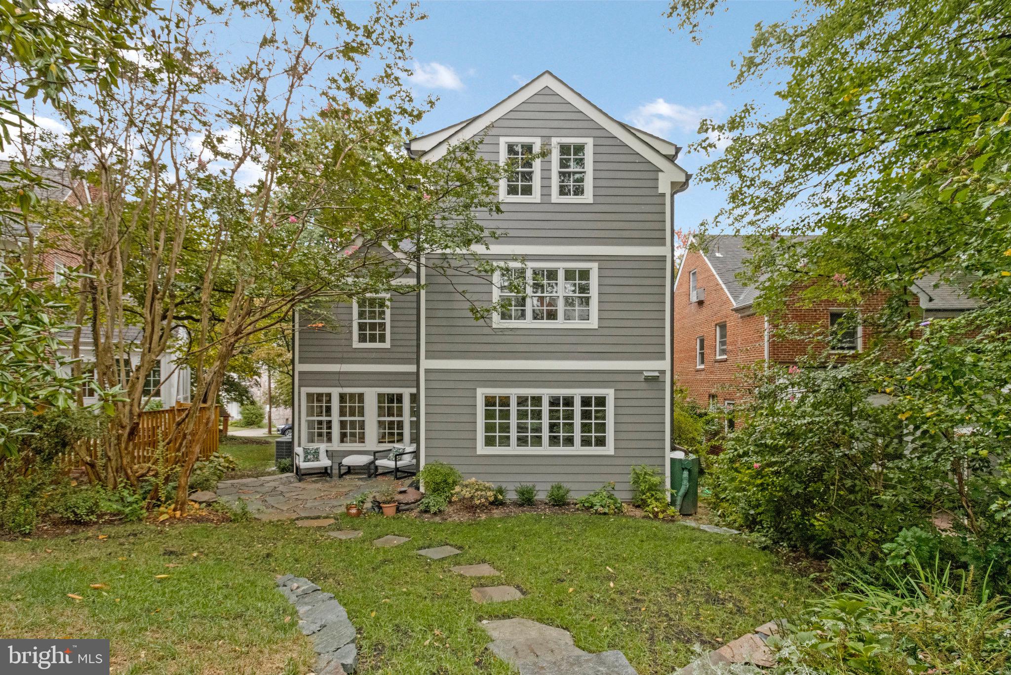 2921 LEGATION STREET NW