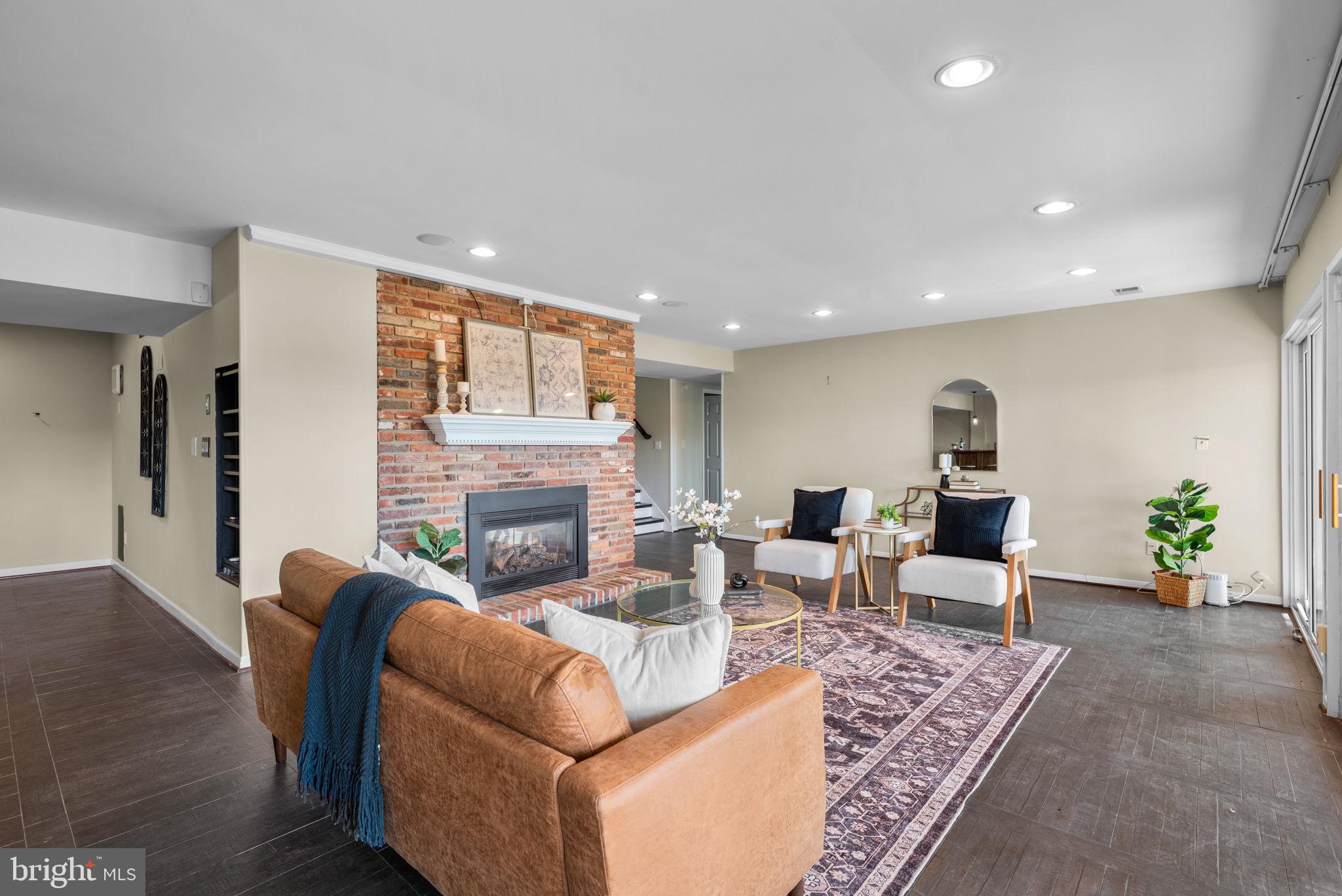 2908 SOUTHWATER POINT DRIVE