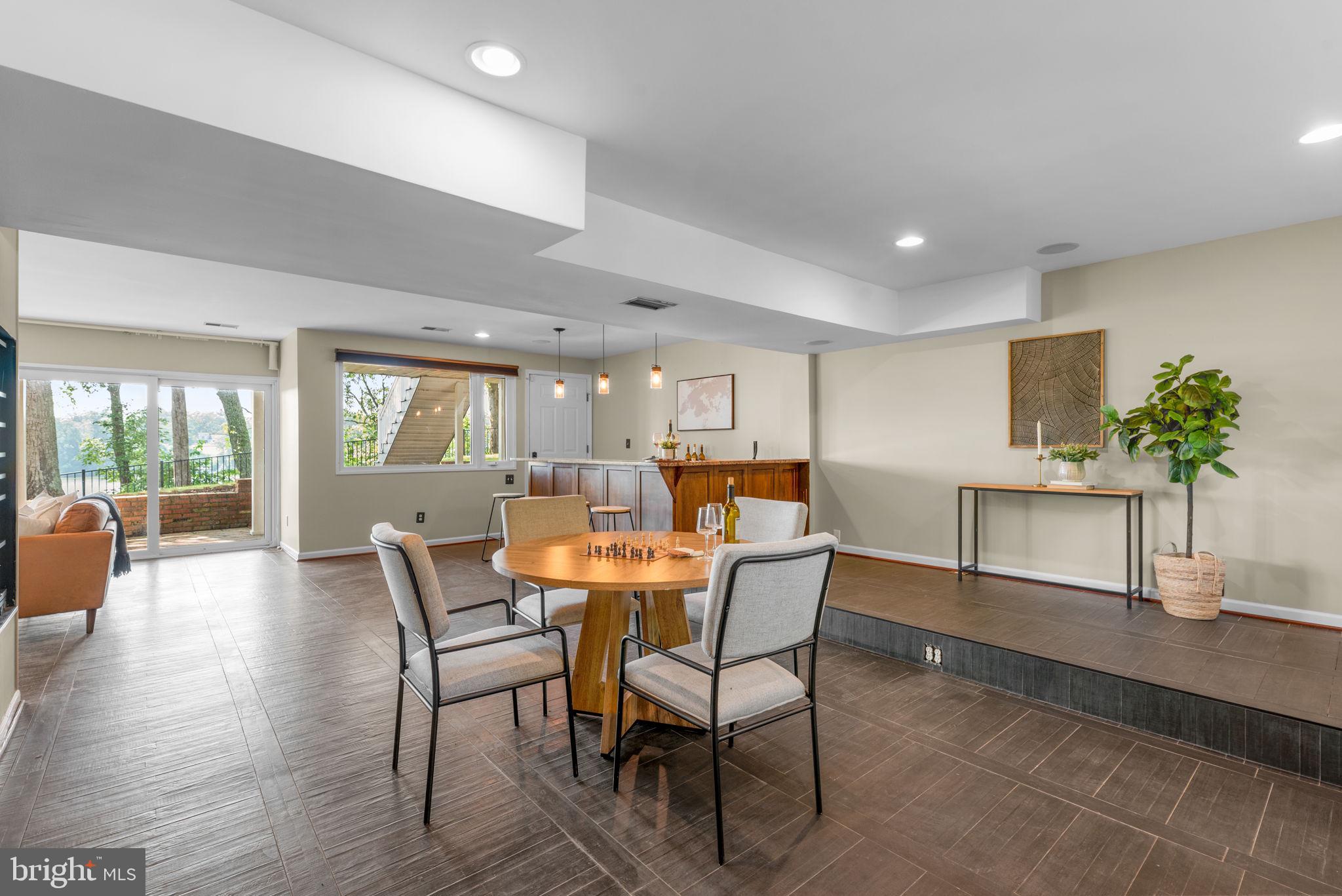 2908 SOUTHWATER POINT DRIVE