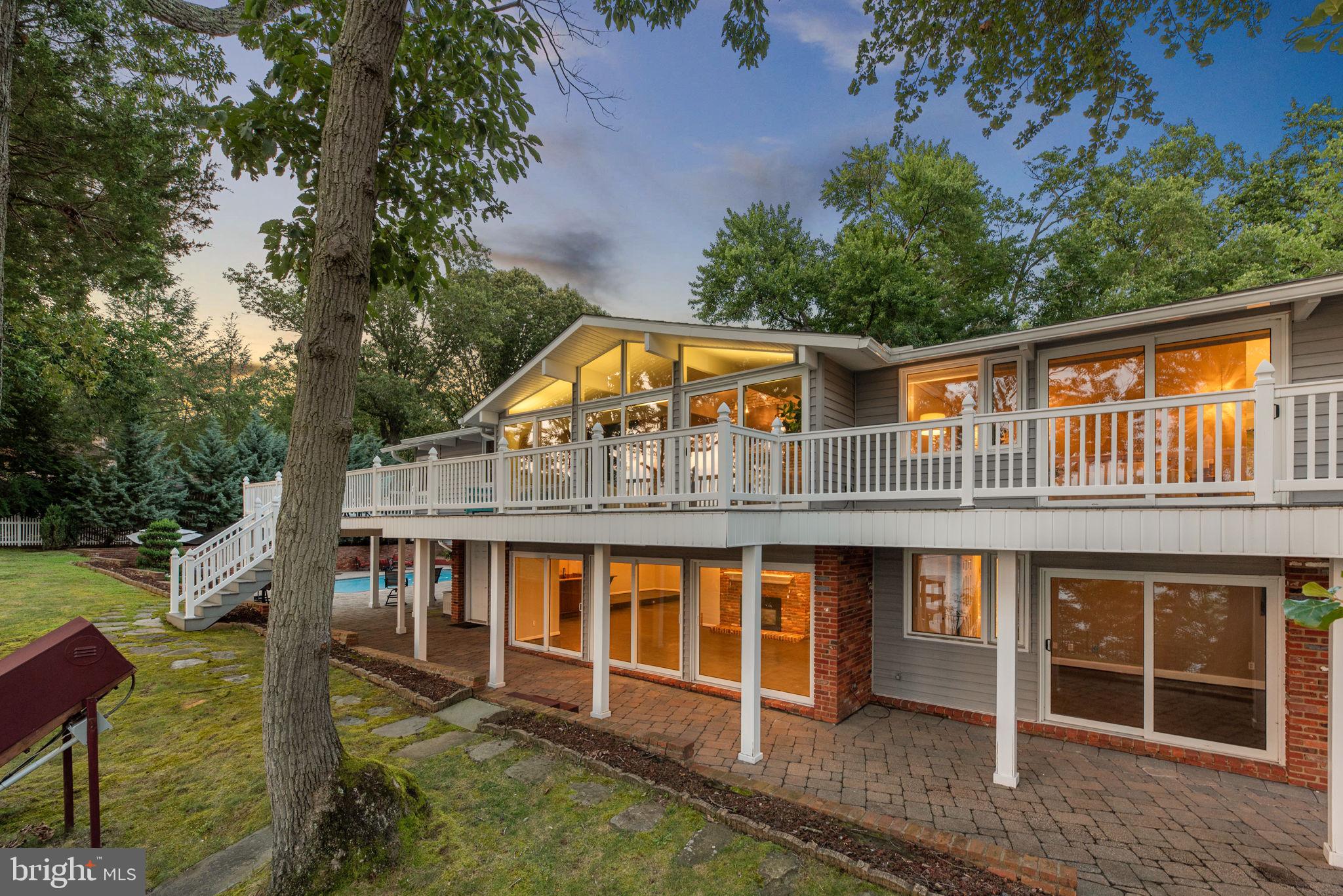2908 SOUTHWATER POINT DRIVE