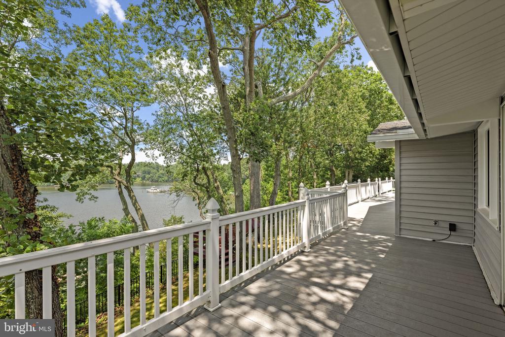 2908 SOUTHWATER POINT DRIVE