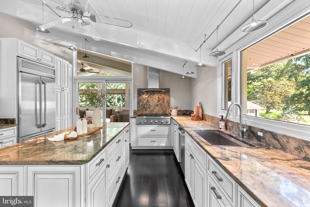 2908 SOUTHWATER POINT DRIVE