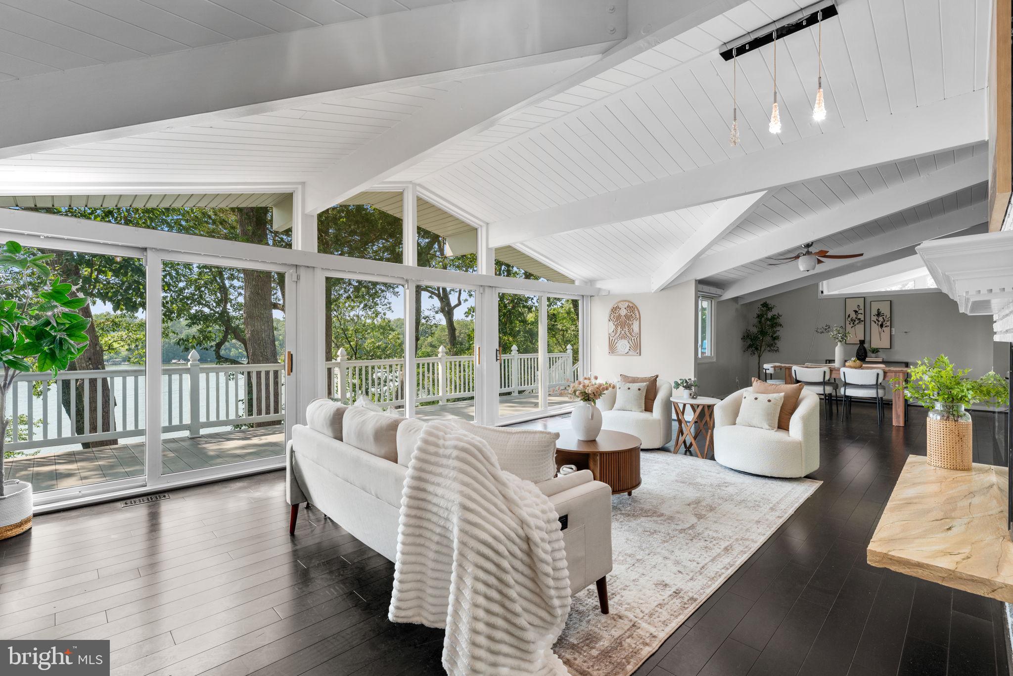 2908 SOUTHWATER POINT DRIVE