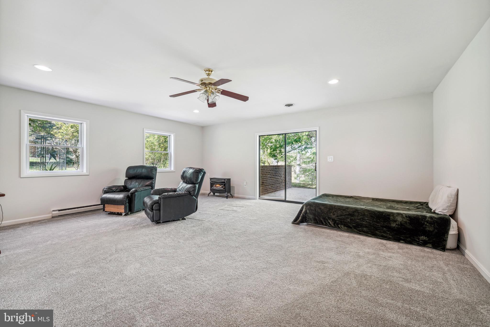 12730 Springfield Ct