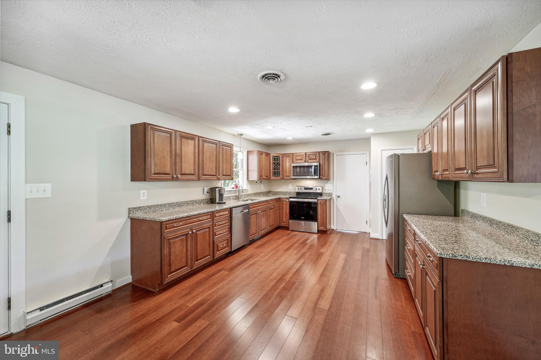 12730 Springfield Ct
