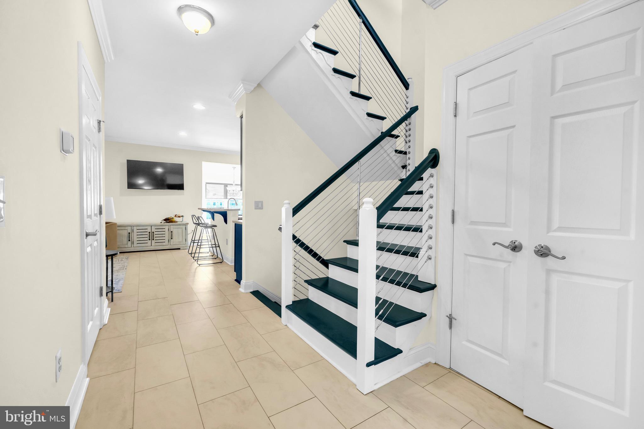 202 Muir St #202