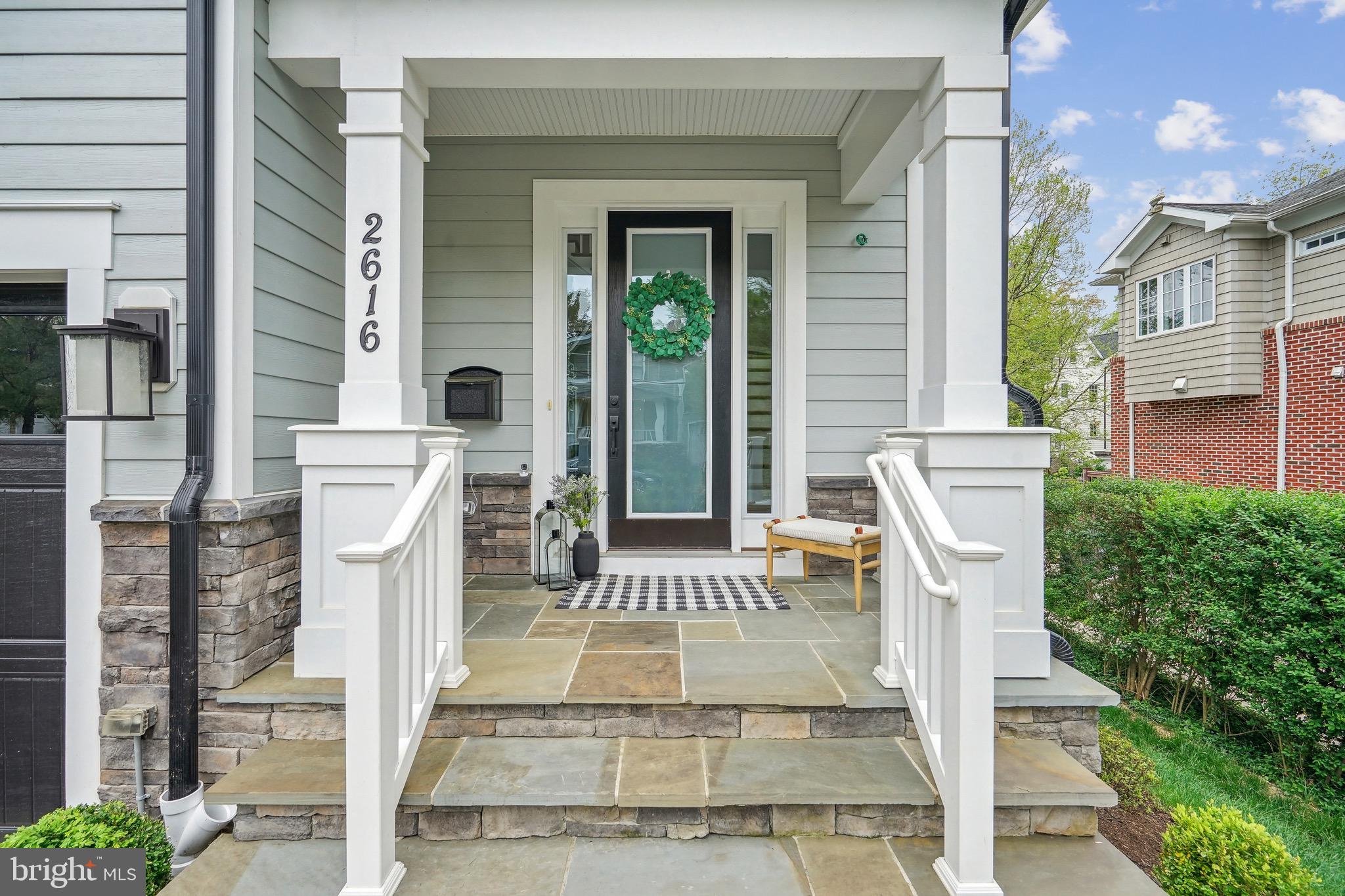 2616 2nd Rd N