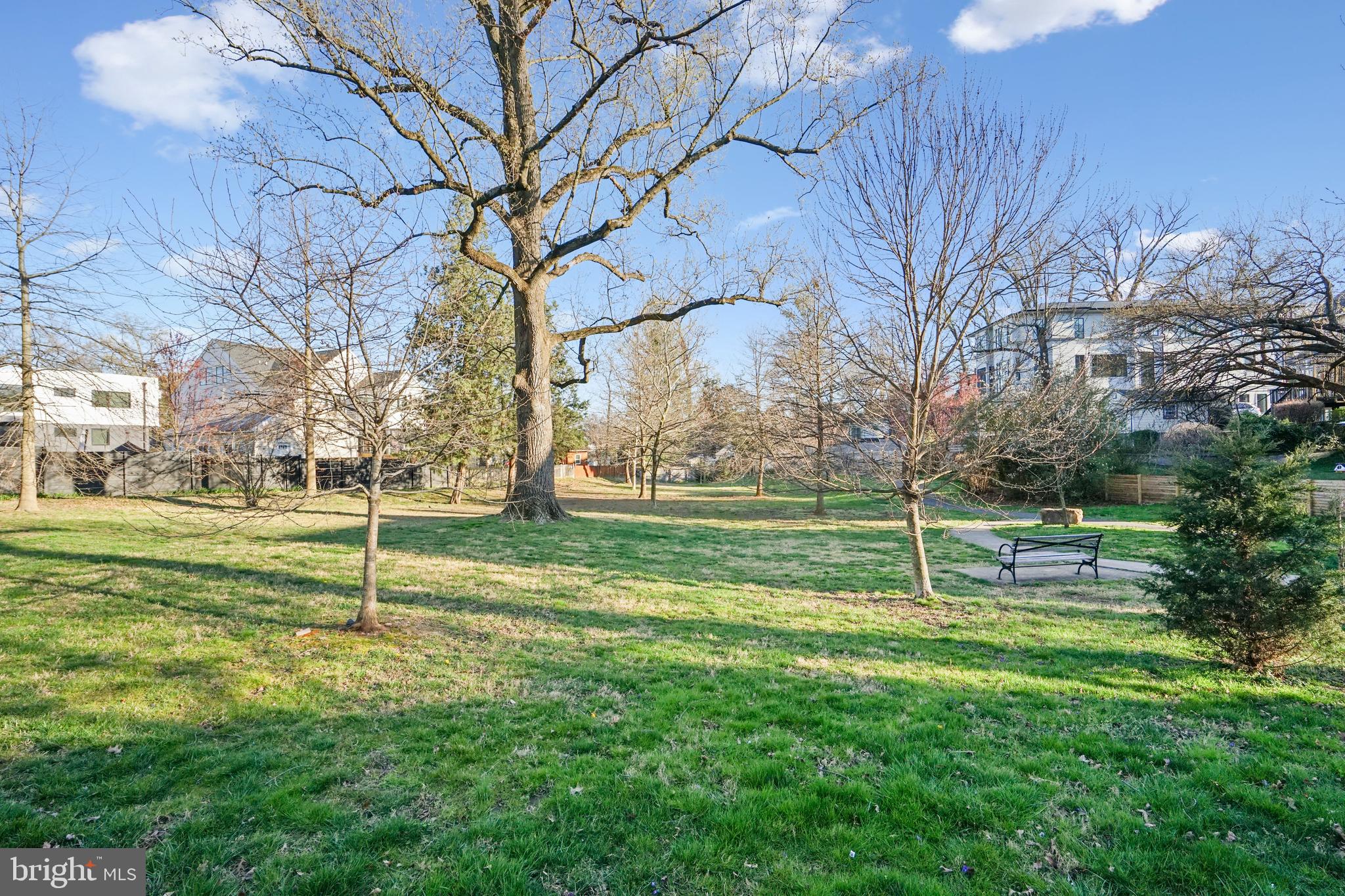 2616 2nd Rd N