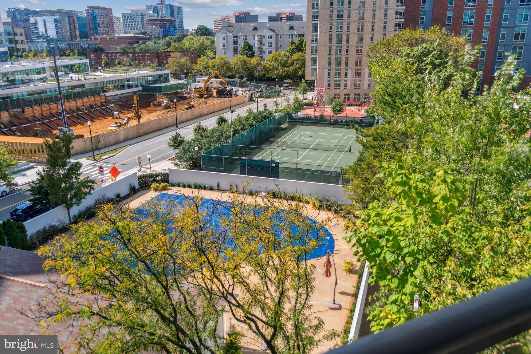1530 Key Blvd #705