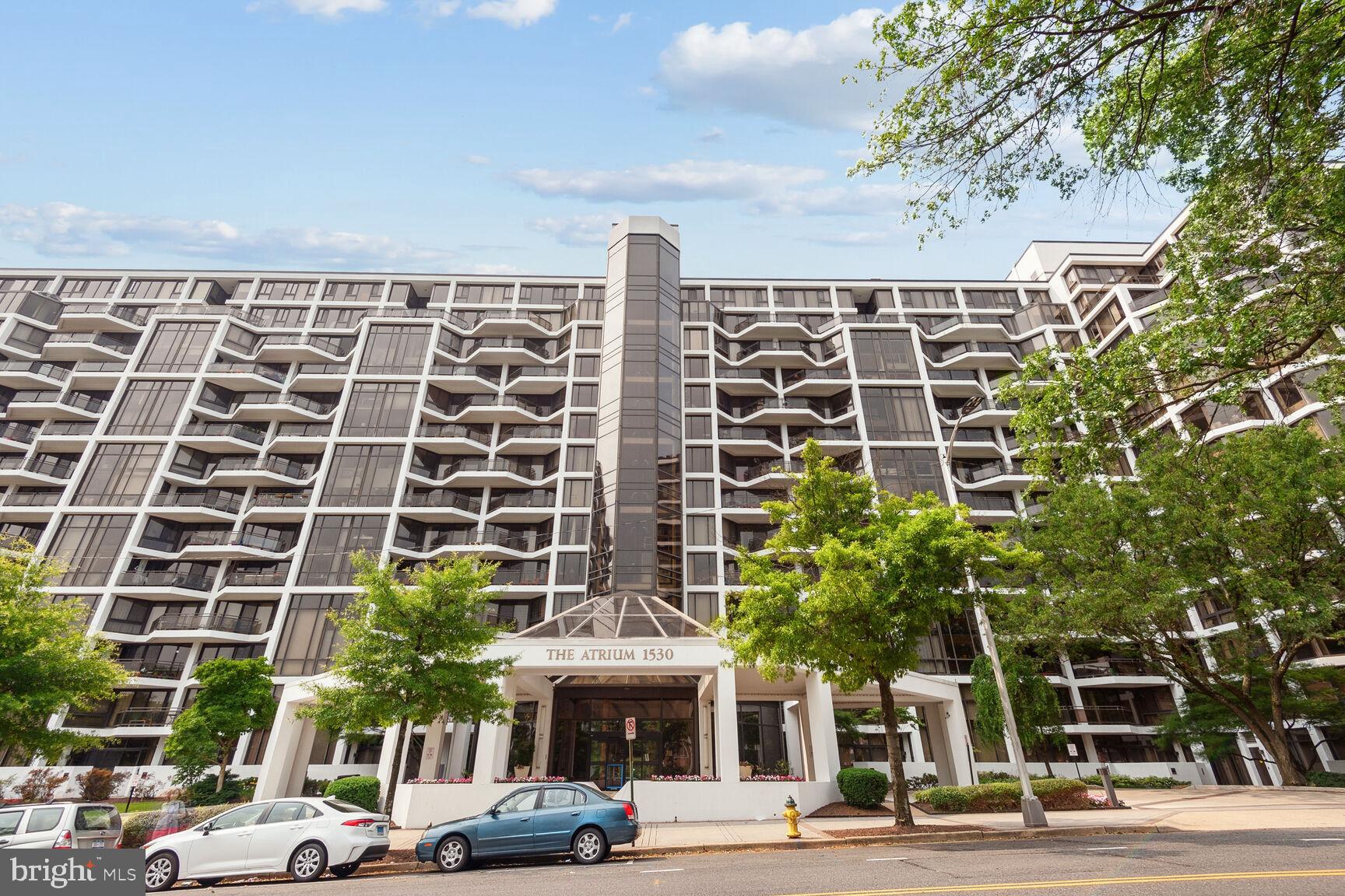 1530 Key Blvd #705