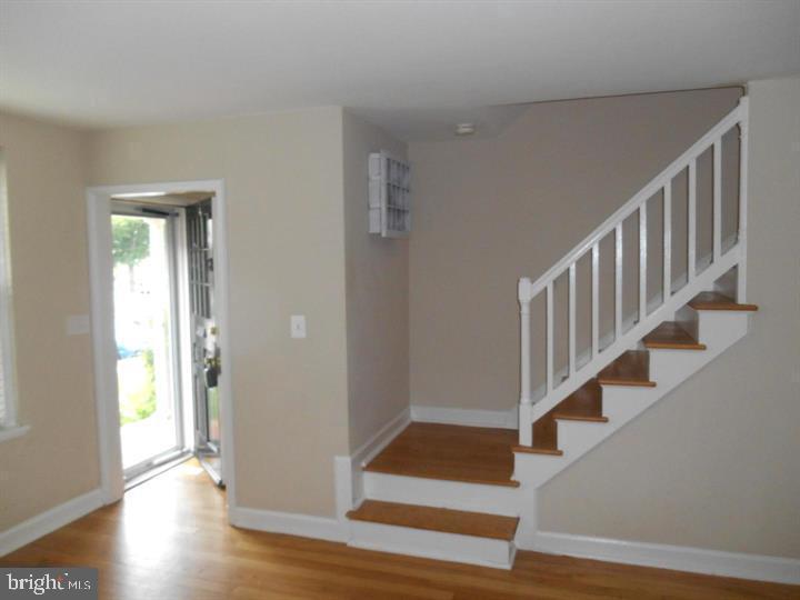 3435 S STAFFORD ST #B