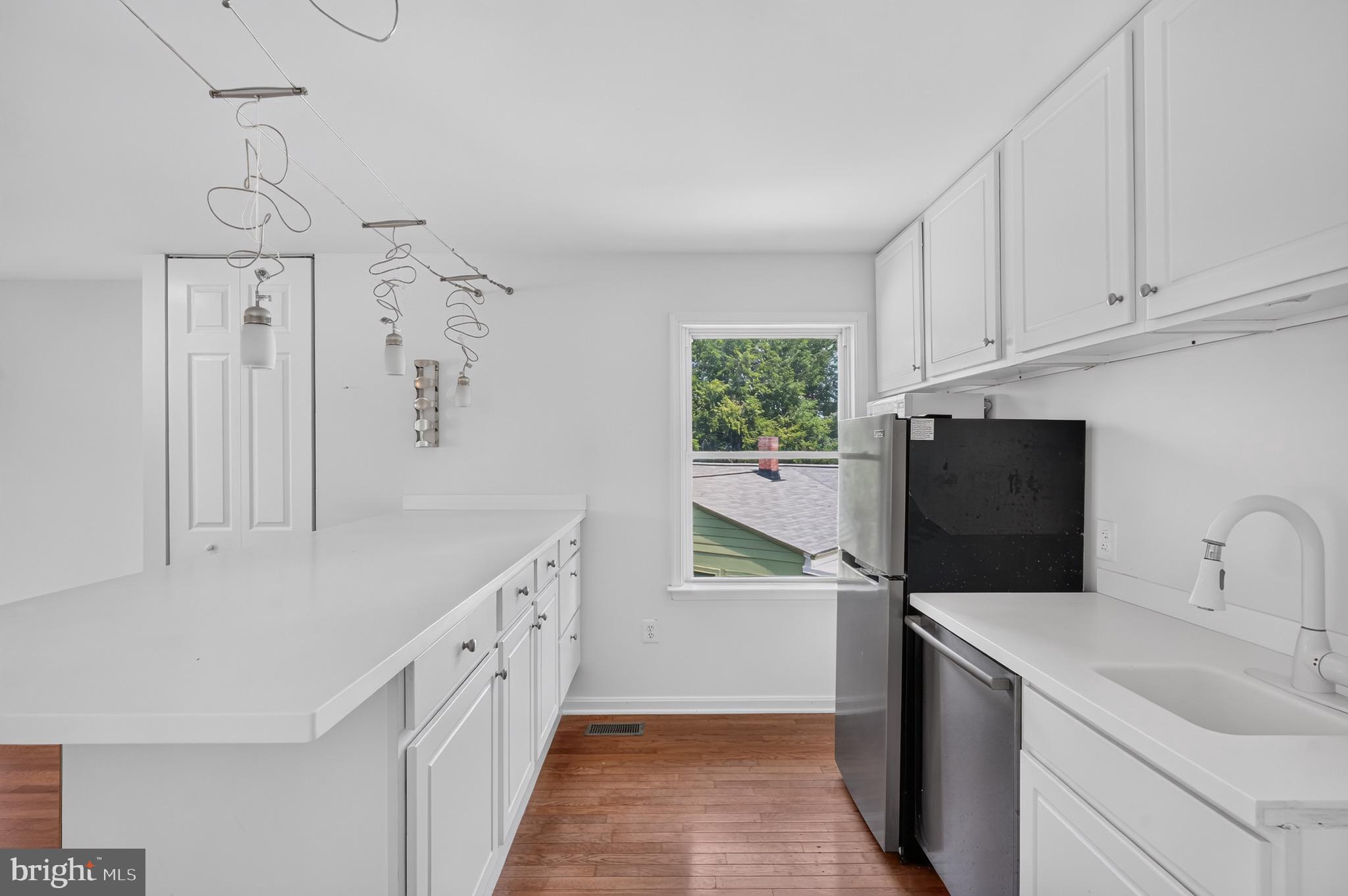 750 N GEORGE MASON DRIVE