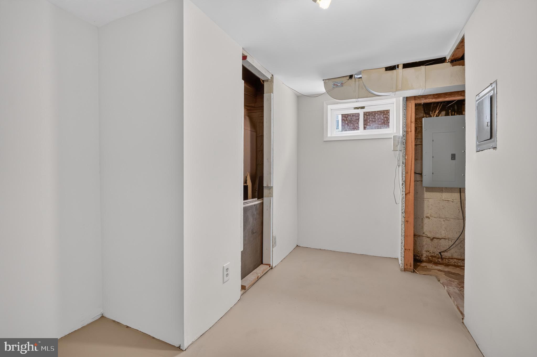 750 N GEORGE MASON DRIVE