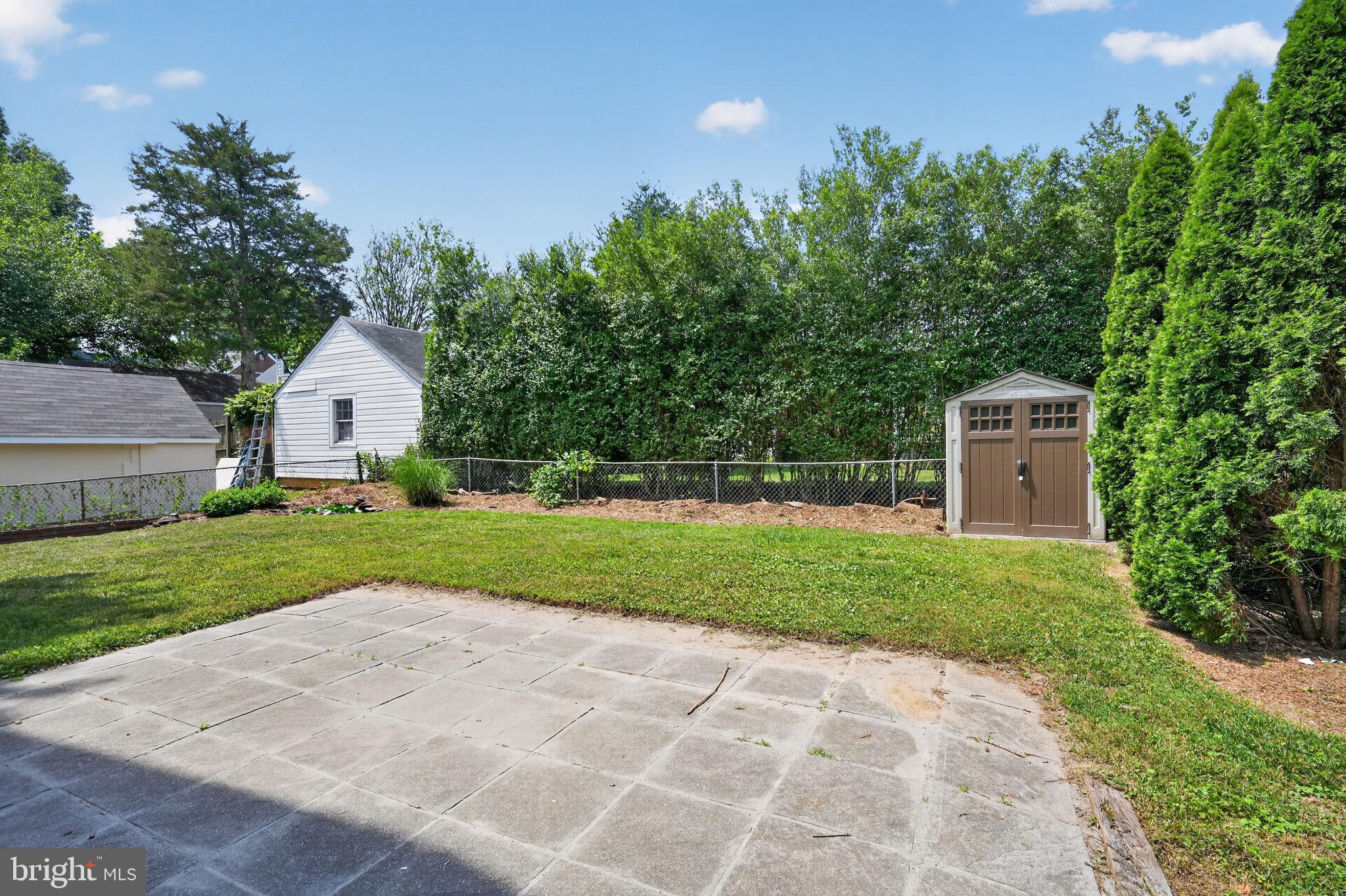 750 N GEORGE MASON DRIVE