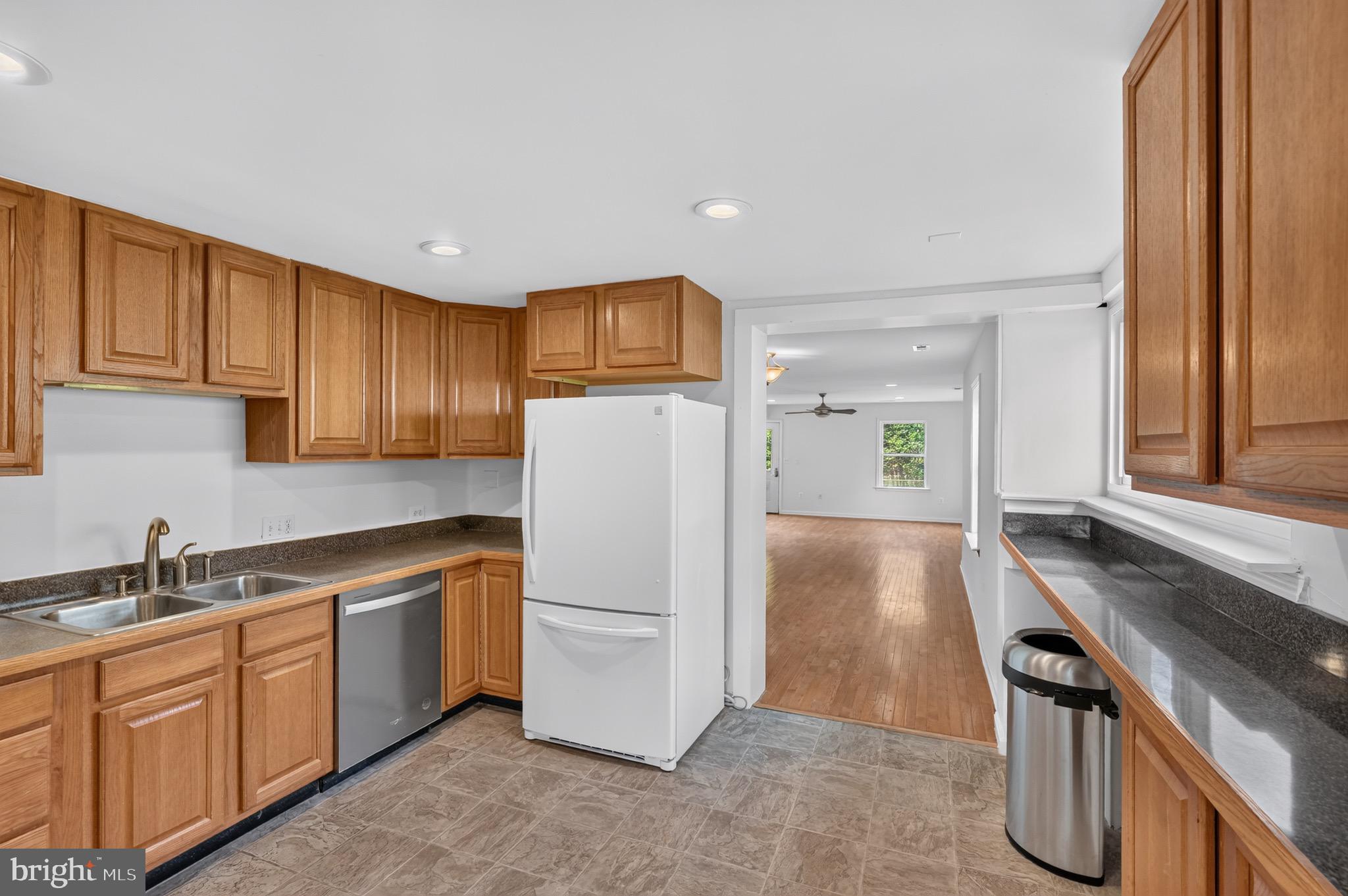 750 N GEORGE MASON DRIVE