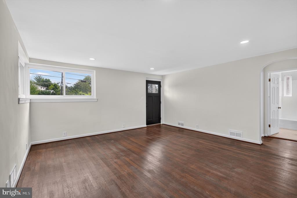 750 N GEORGE MASON DRIVE