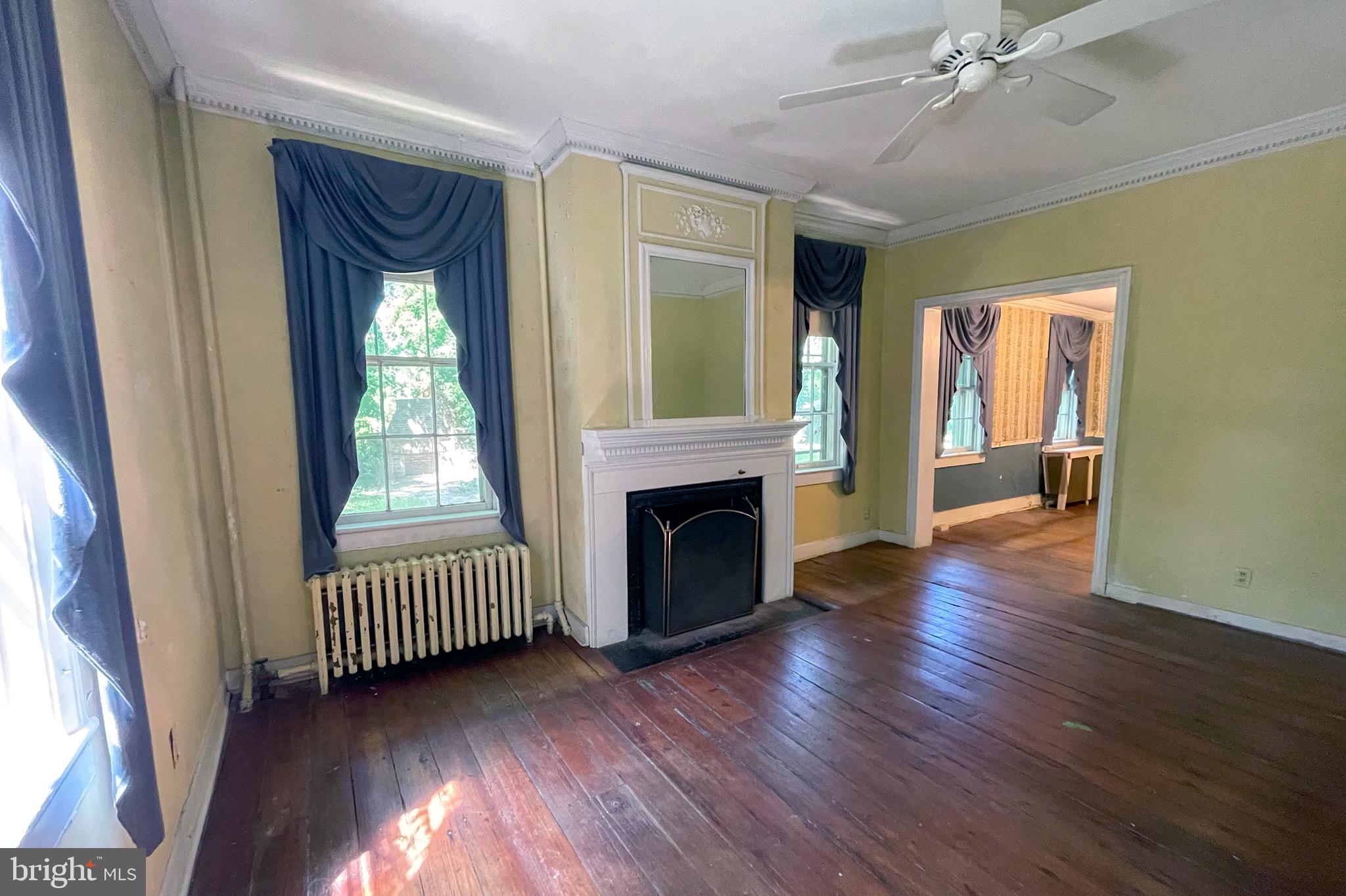 100 LONGVIEW DRIVE
