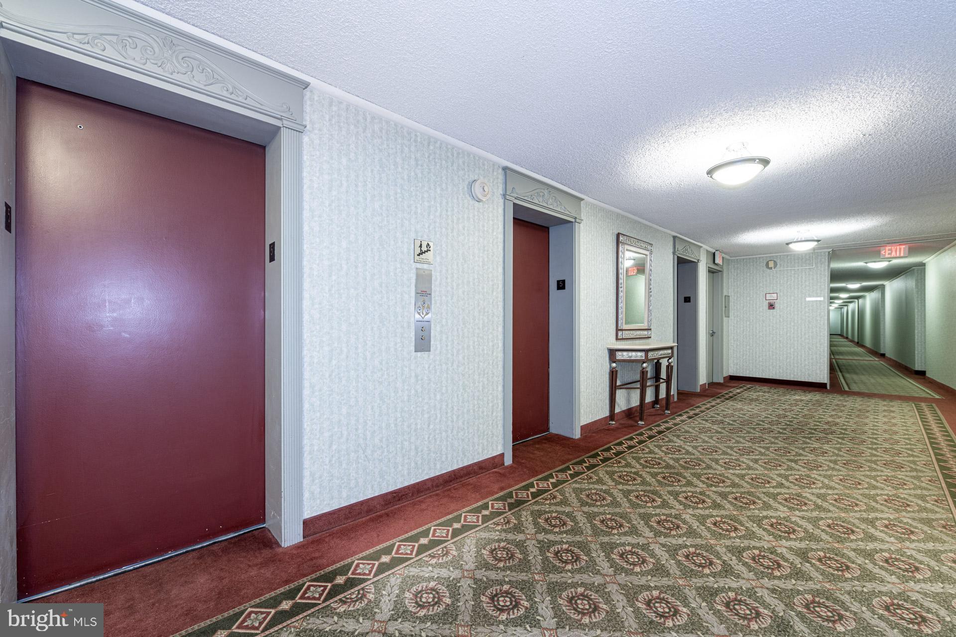 1225 Martha Custis Drive Unit: 513
