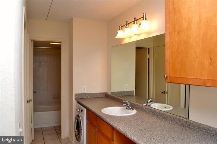 75 S REYNOLDS STREET 108