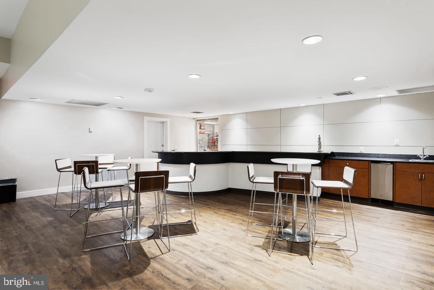 75 S REYNOLDS STREET 108