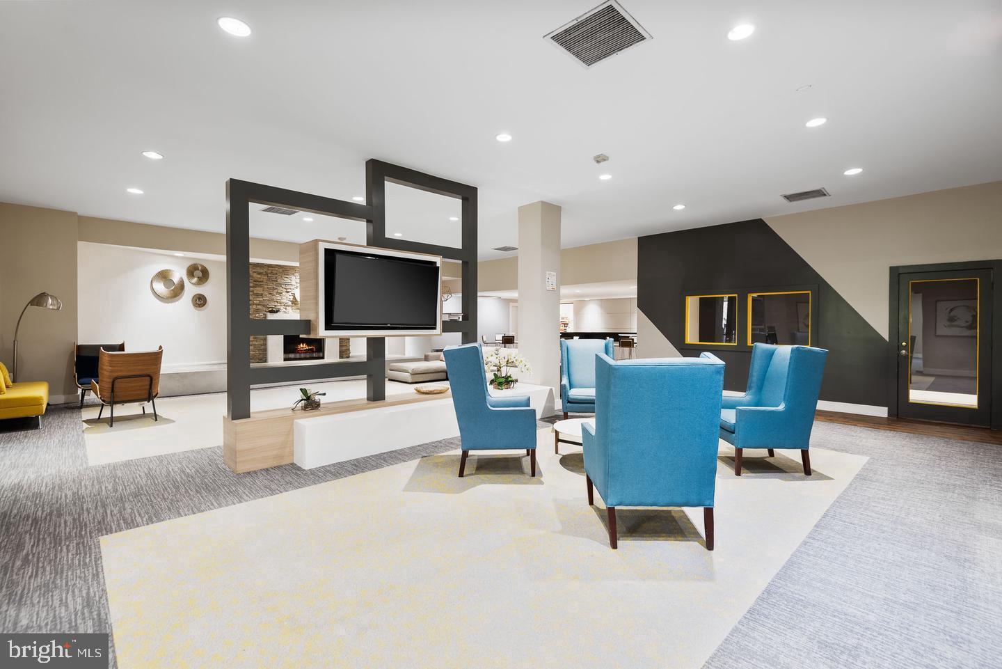 75 S REYNOLDS STREET 108