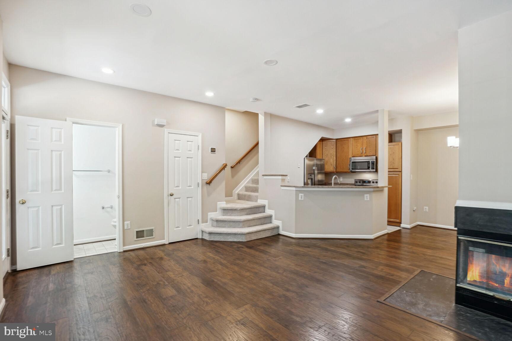 9192 CARDINAL FOREST LANE Unit: 46