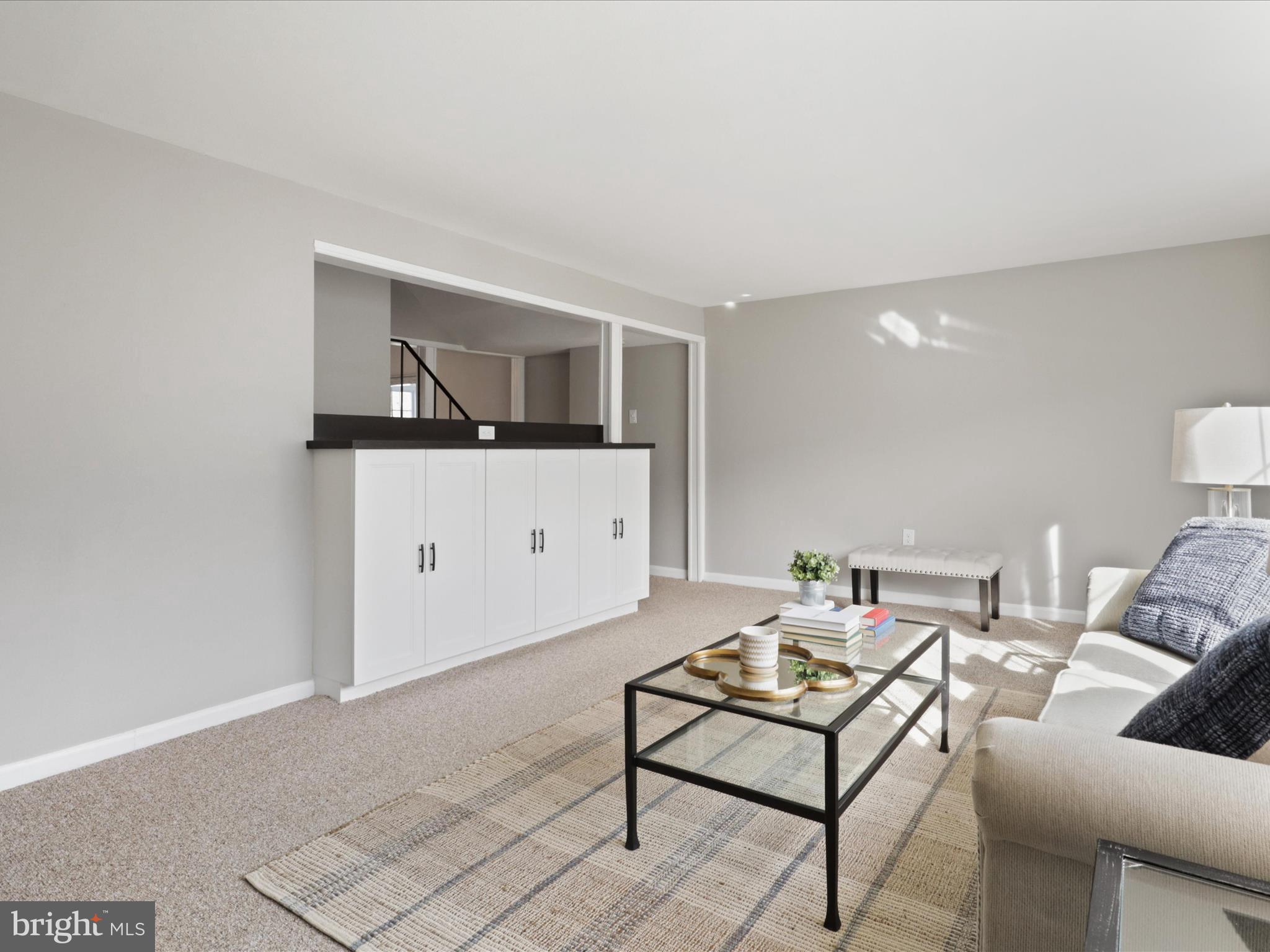 4429 Scarborough Sq