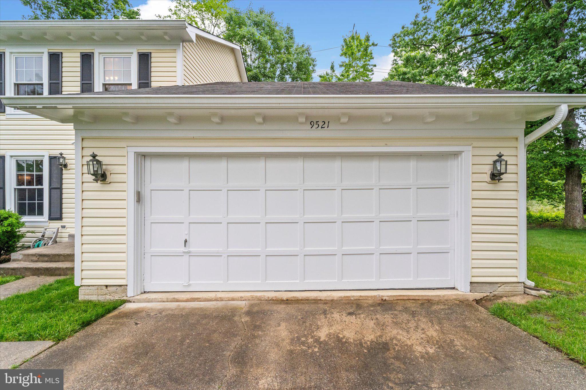 9521 Retriever Rd