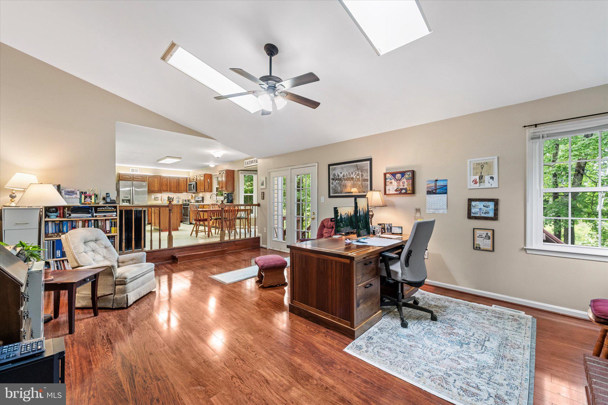 9521 Retriever Rd