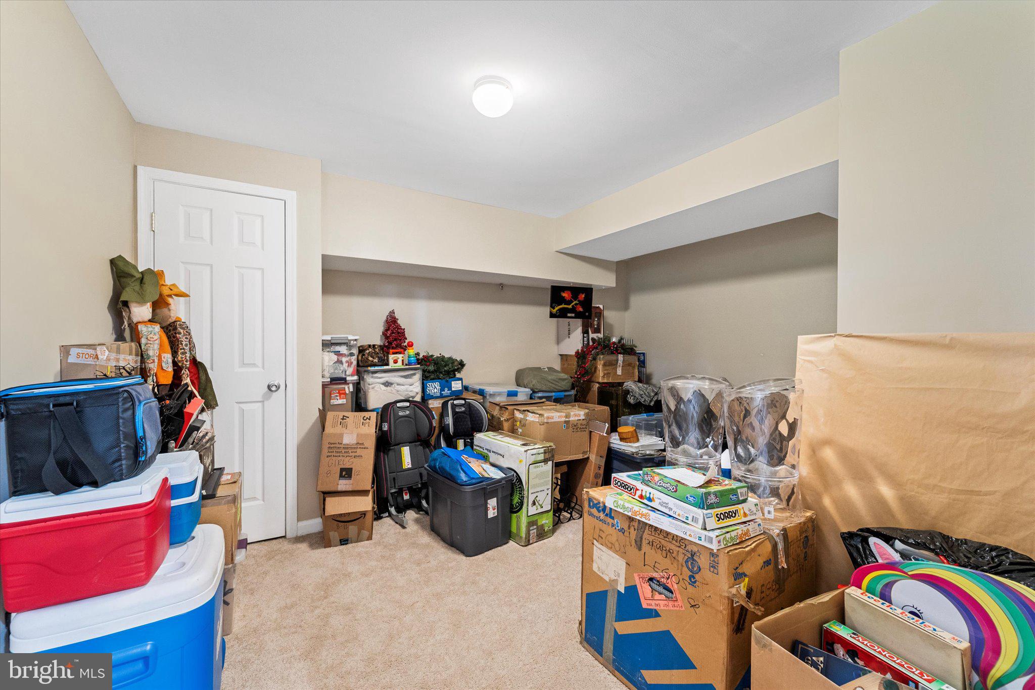 9521 Retriever Rd