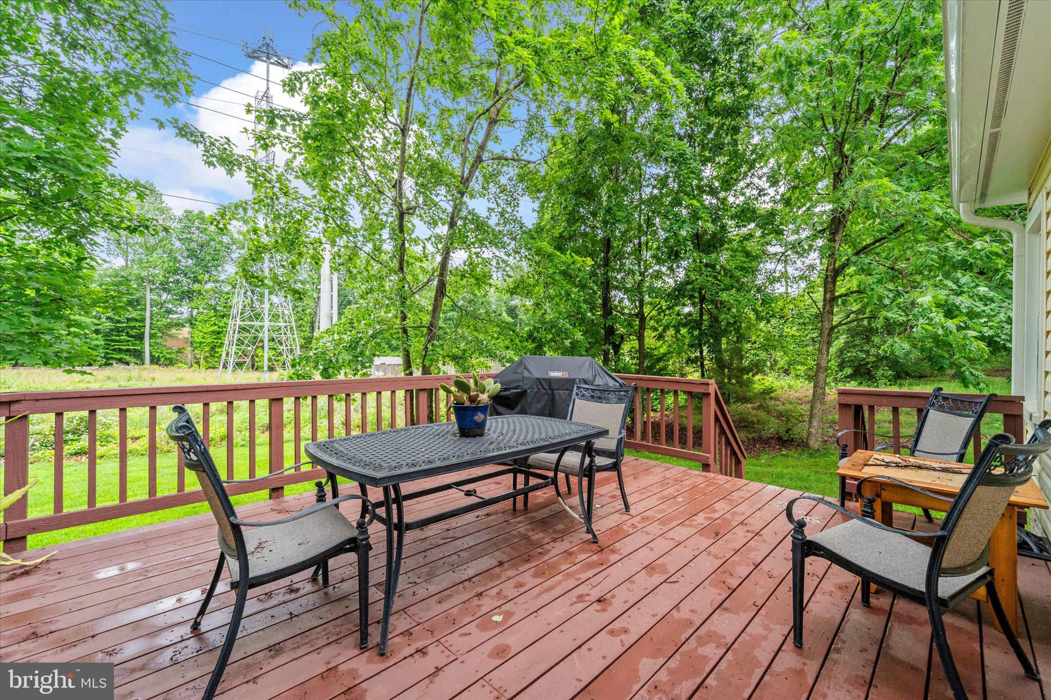 9521 Retriever Rd