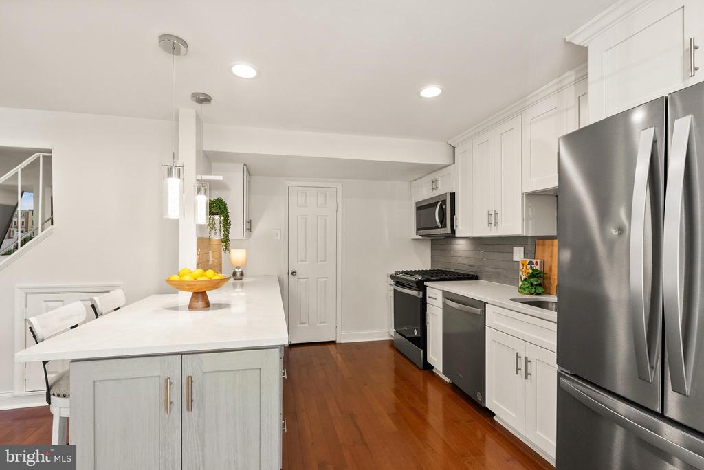 4517 Squiredale Sq