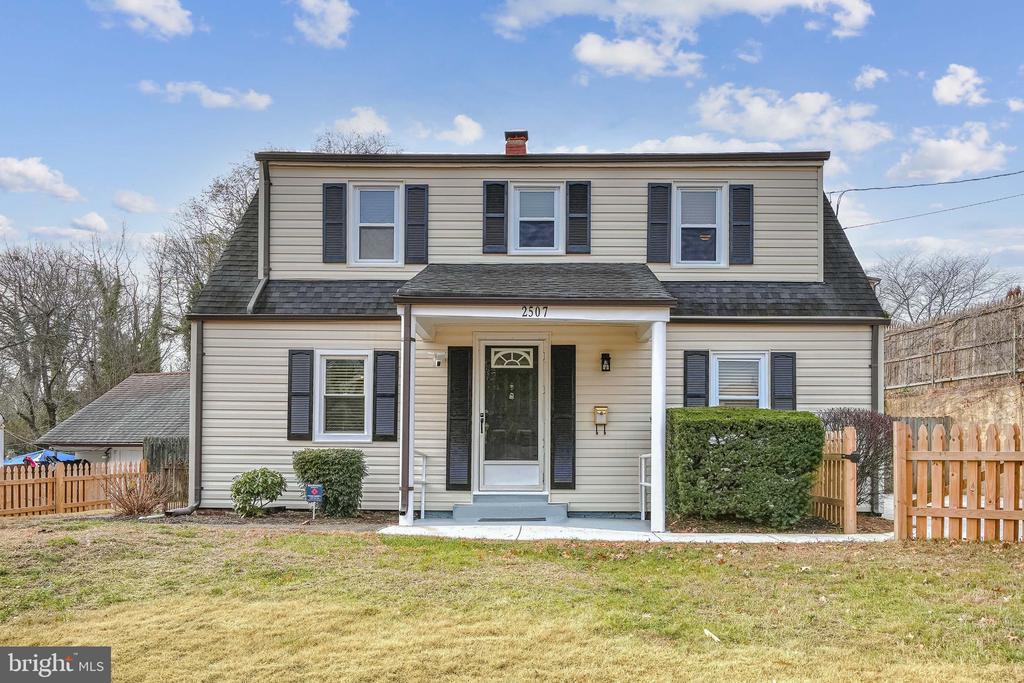 2507 Fairhaven Ave