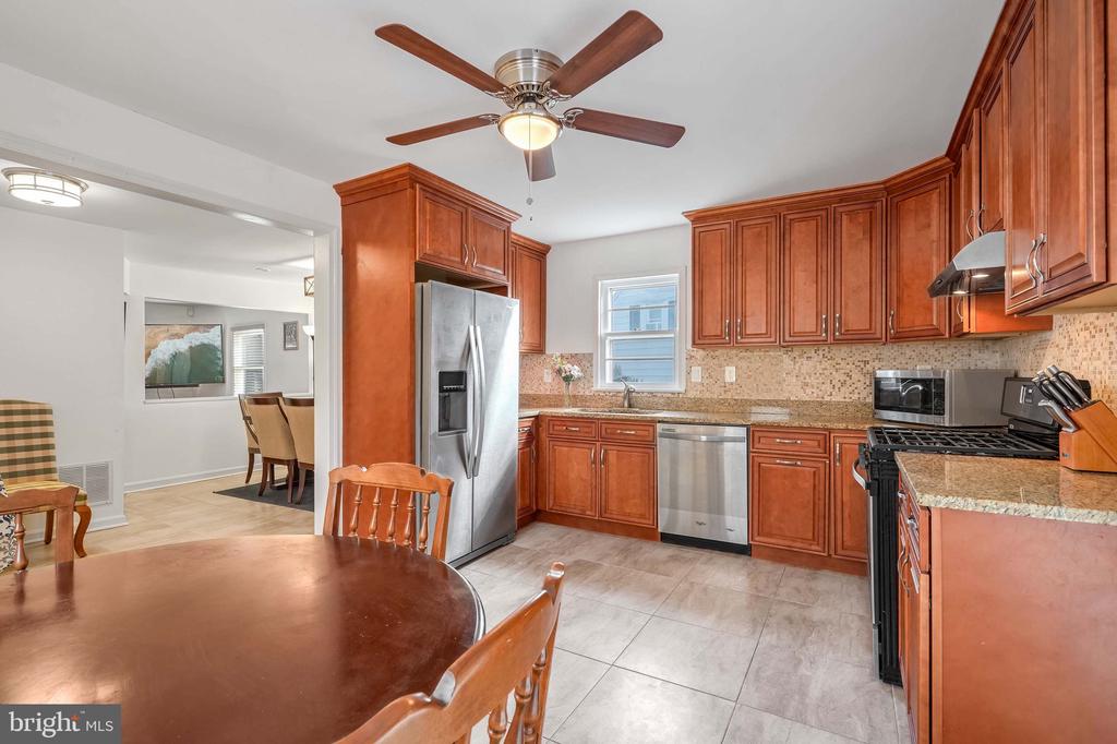 2507 Fairhaven Ave