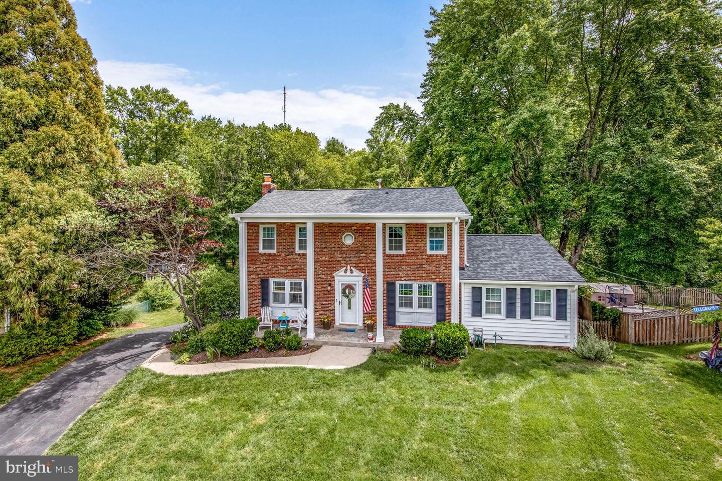 7611 Kingsbury Rd