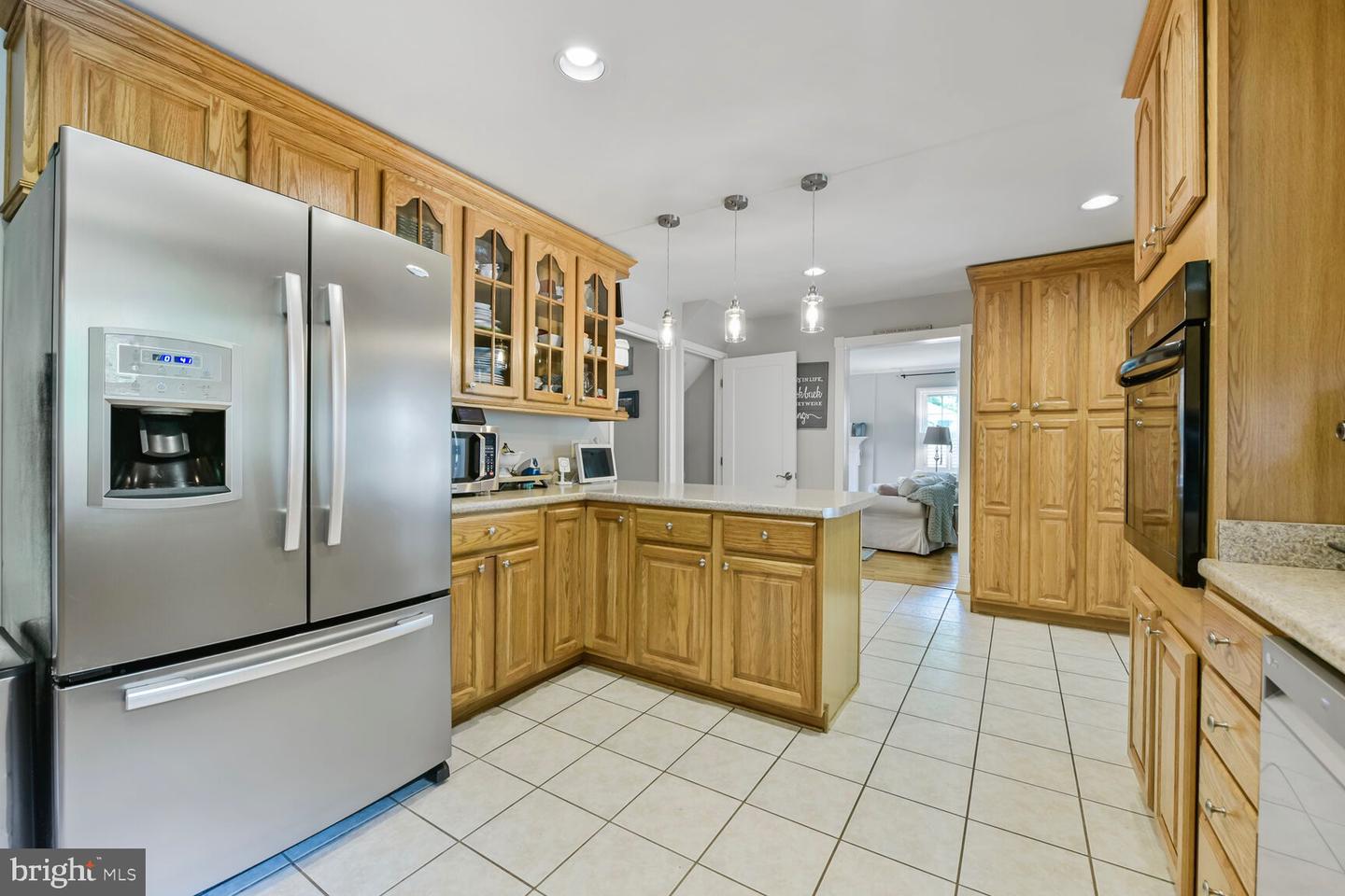 7611 Kingsbury Rd