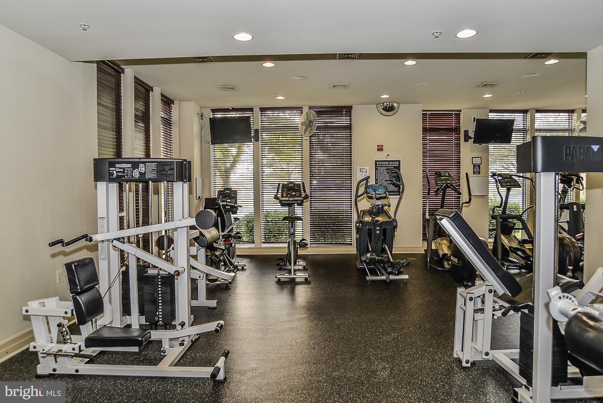 9480 VIRGINIA CENTER BOULEVARD 230