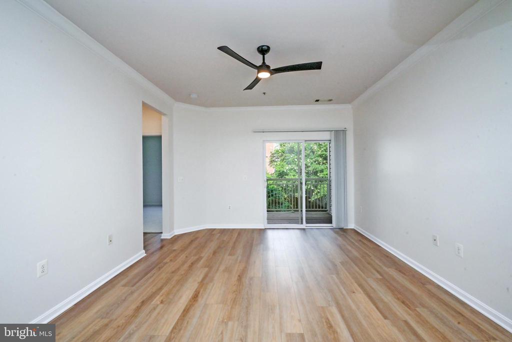 9480 VIRGINIA CENTER BOULEVARD 230