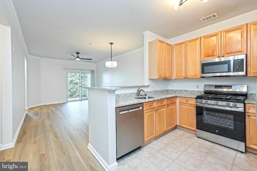 9480 VIRGINIA CENTER BOULEVARD 230