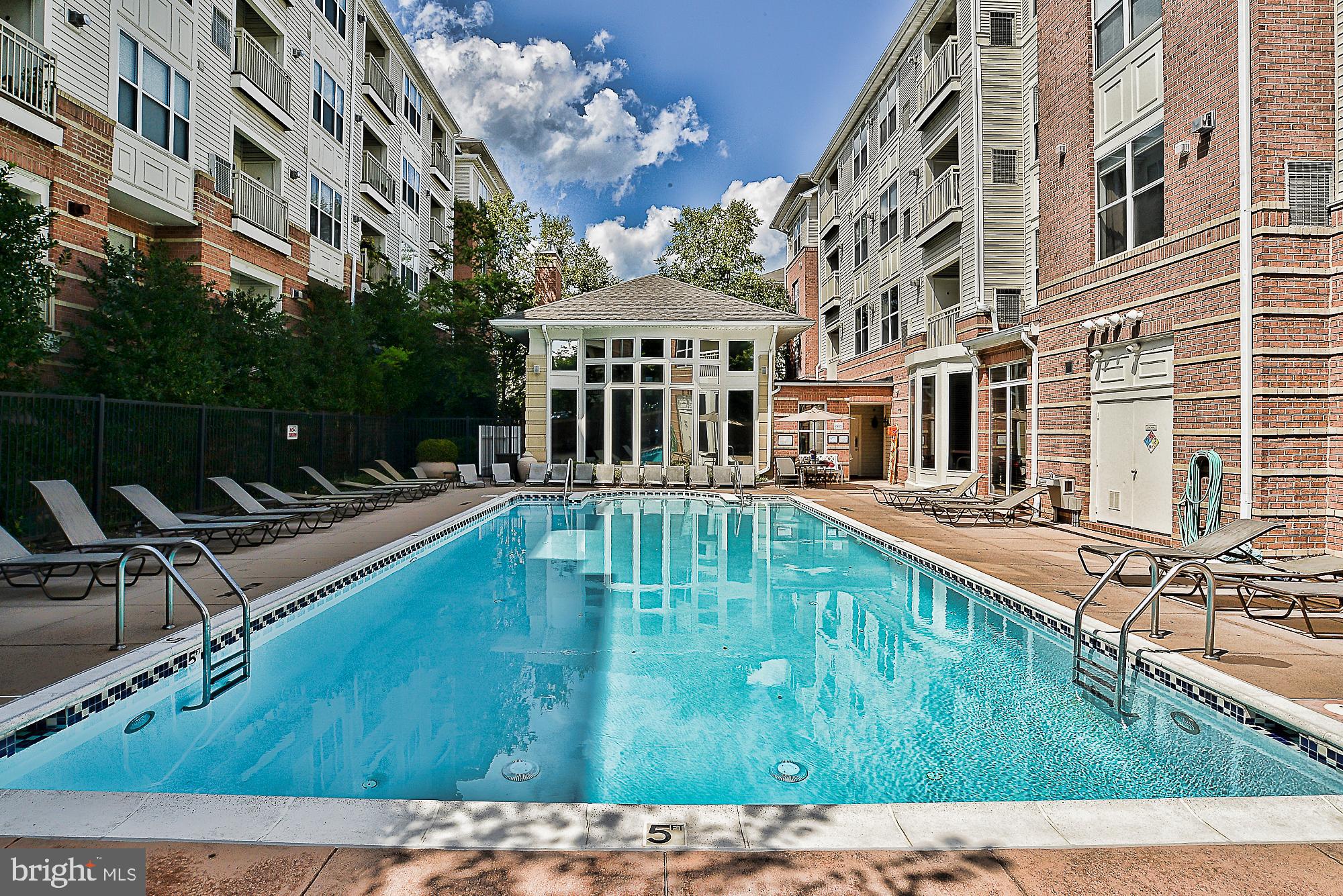 9480 VIRGINIA CENTER BOULEVARD 230