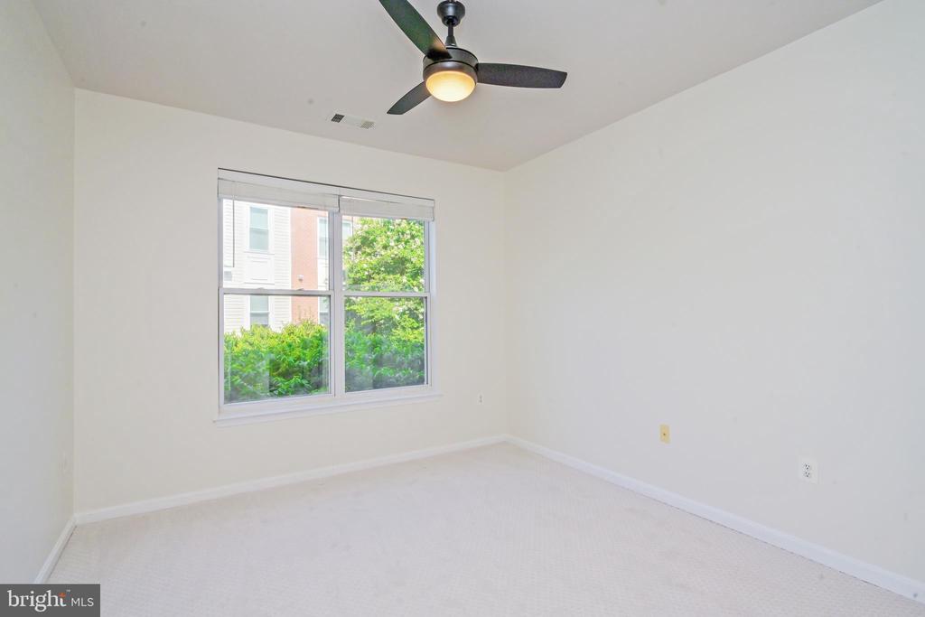 9480 VIRGINIA CENTER BOULEVARD 230
