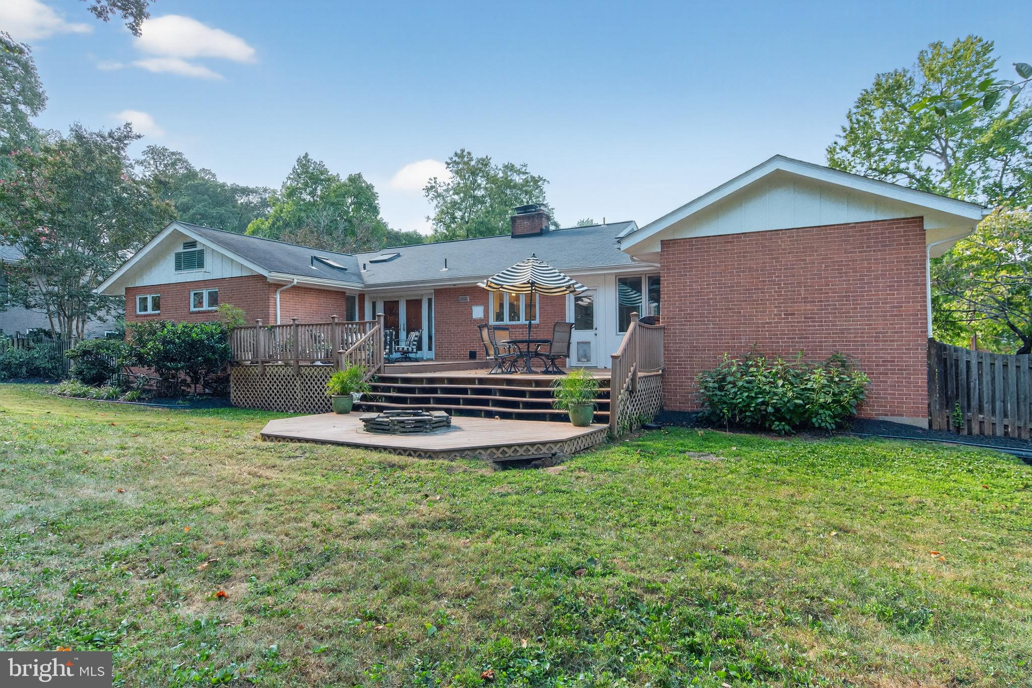 1211 TULANE DRIVE
