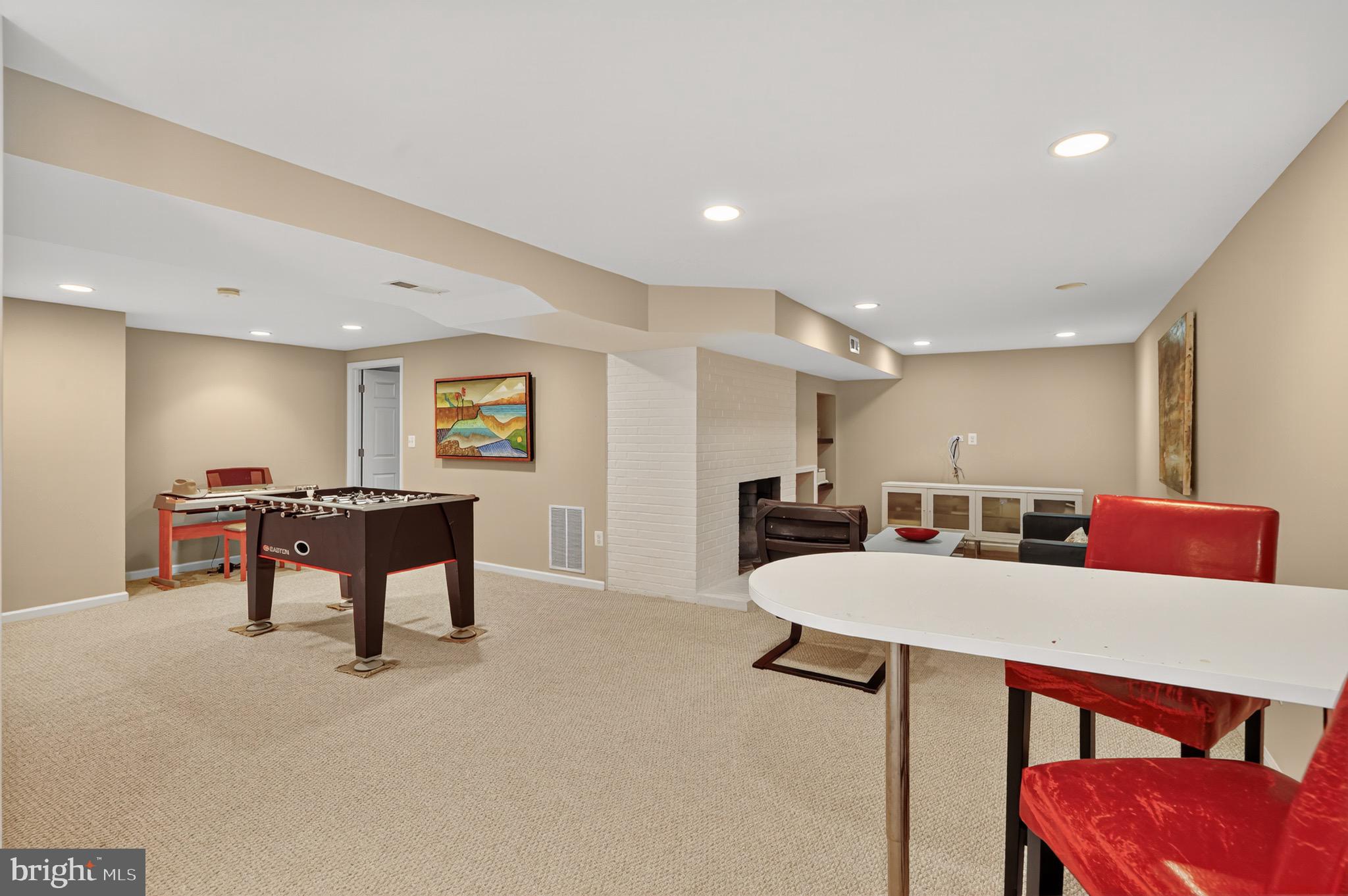 1211 TULANE DRIVE