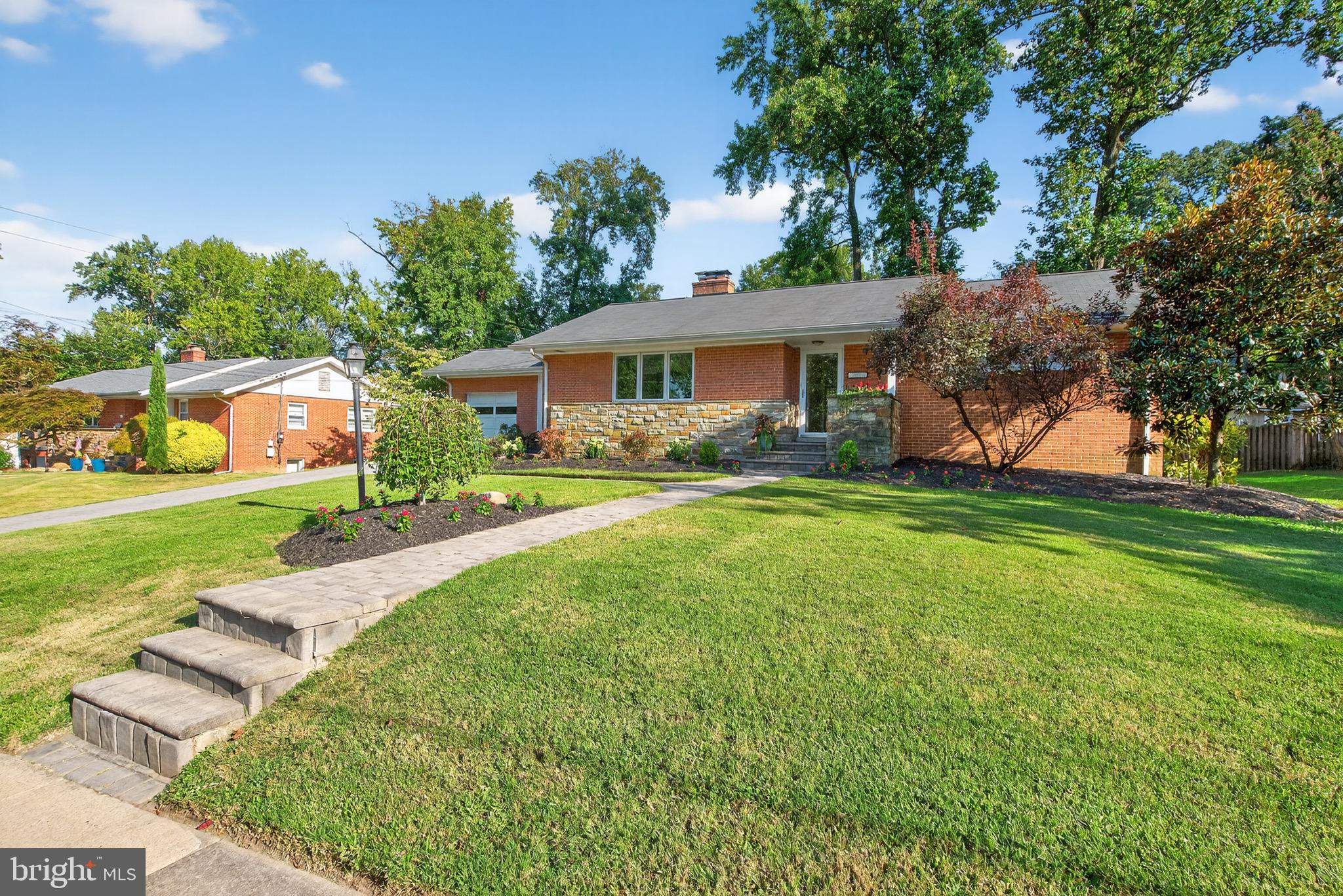 1211 TULANE DRIVE