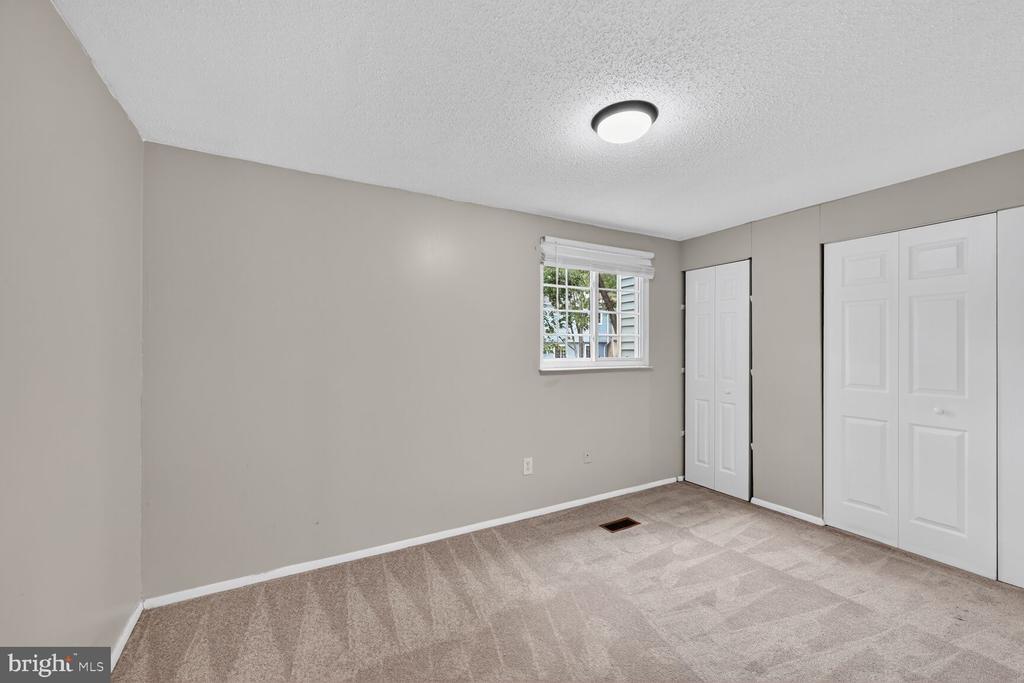 5338 HARBOR COURT DRIVE
