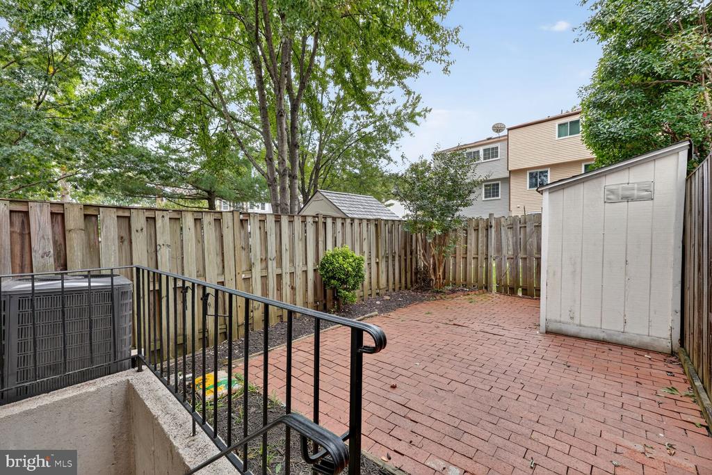 5338 HARBOR COURT DRIVE