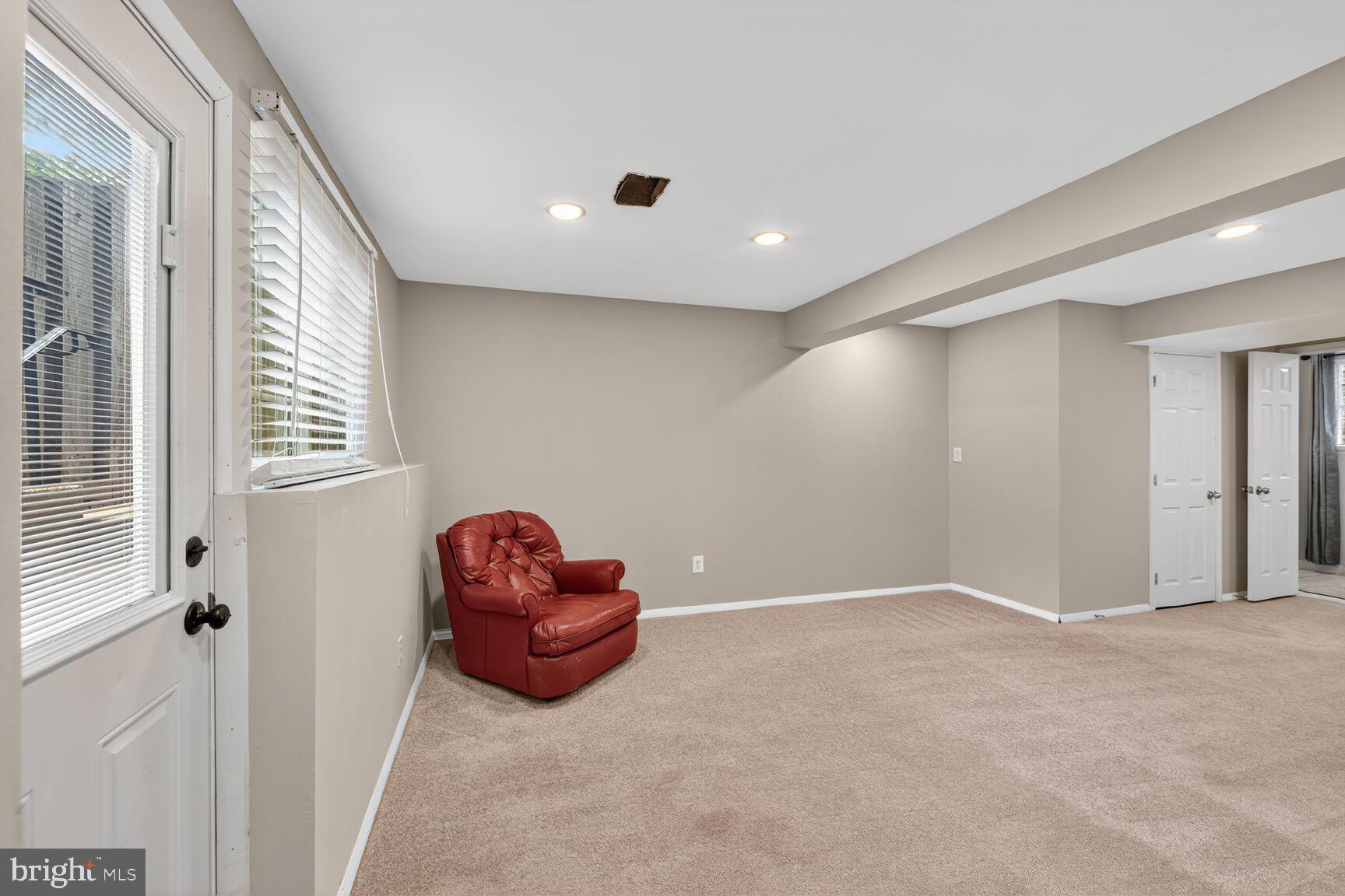 5338 HARBOR COURT DRIVE