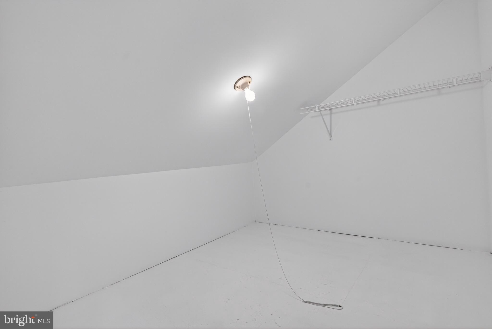 6024 KNIGHTS RIDGE WAY